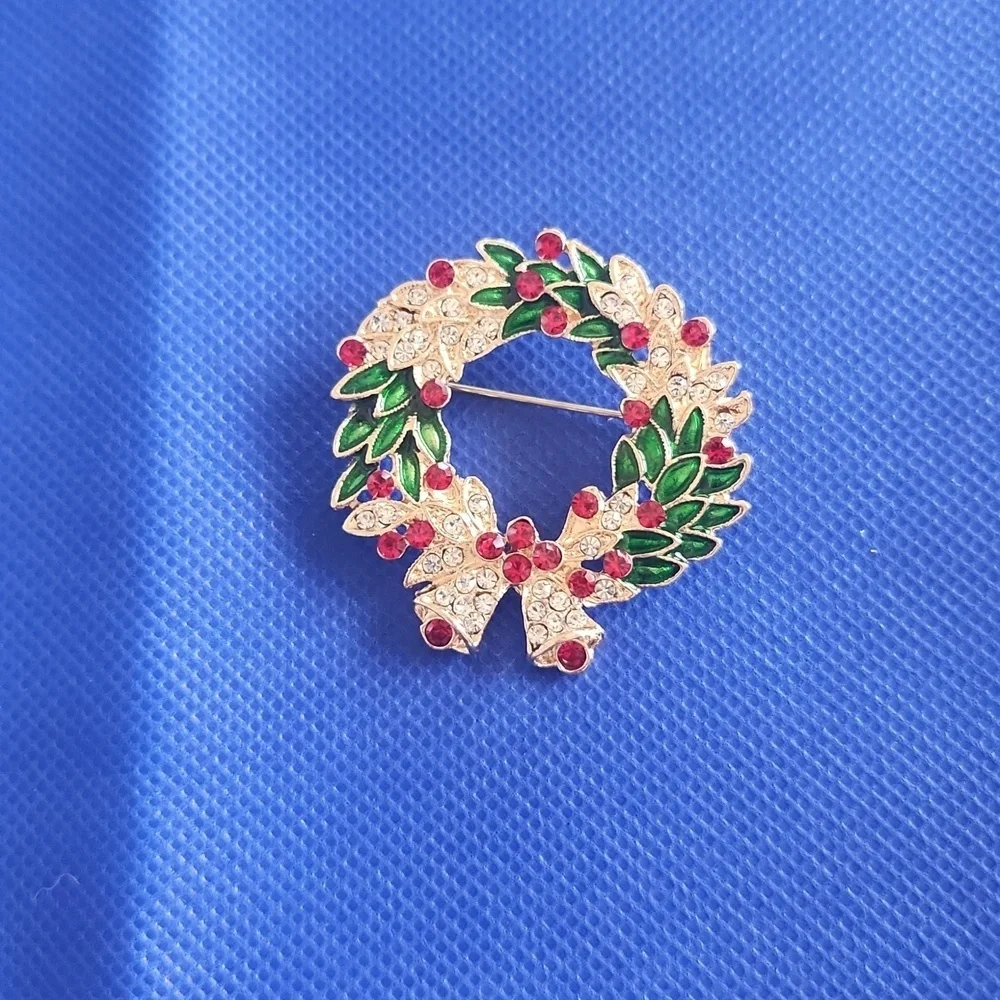 RESTOCKED! New! Christmas Brooch Scarf Pin